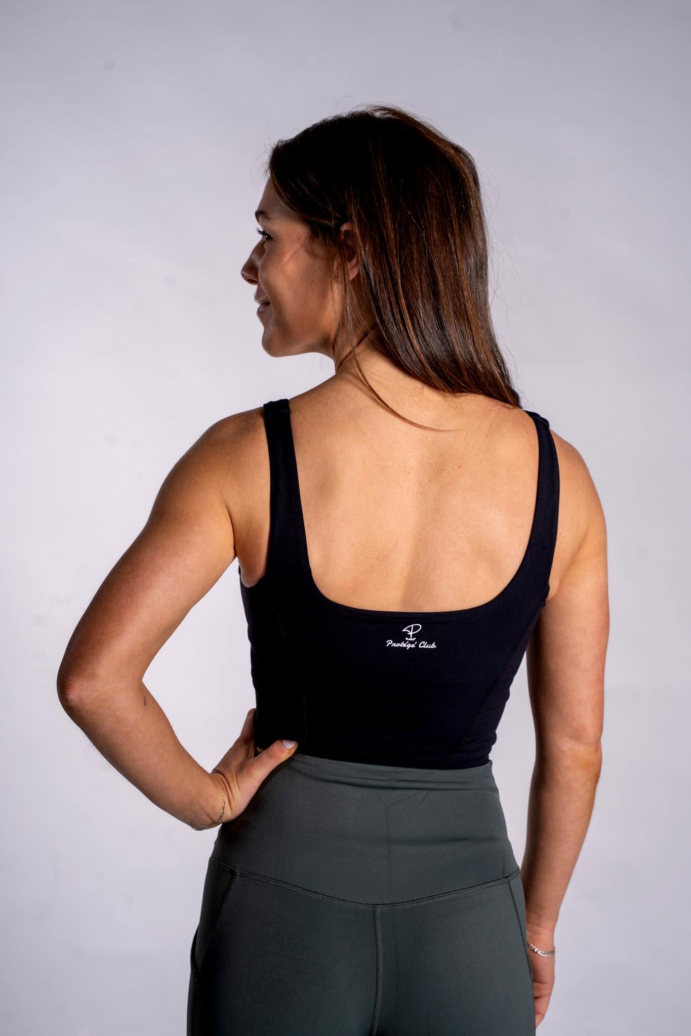 Flow Fitted Black